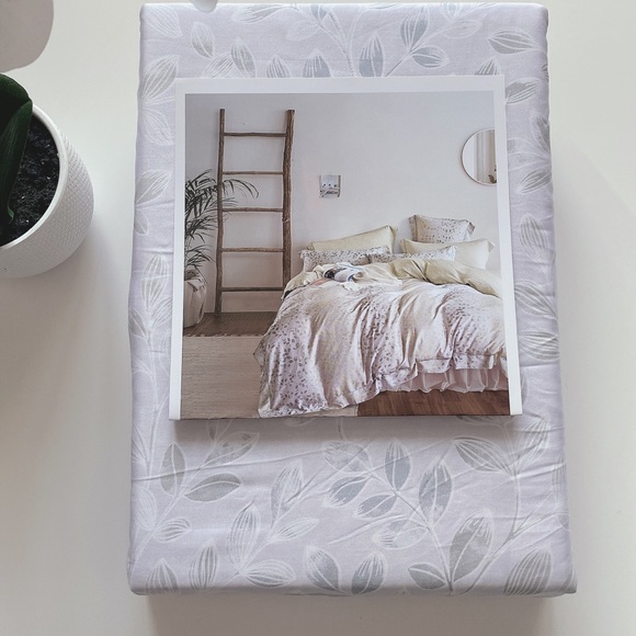 3PC Duvet Cover Set in Twin/Queen/King - Picture 2 of 3